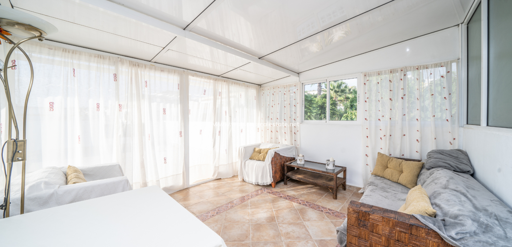 Resale - Quad - Urb. La Marina