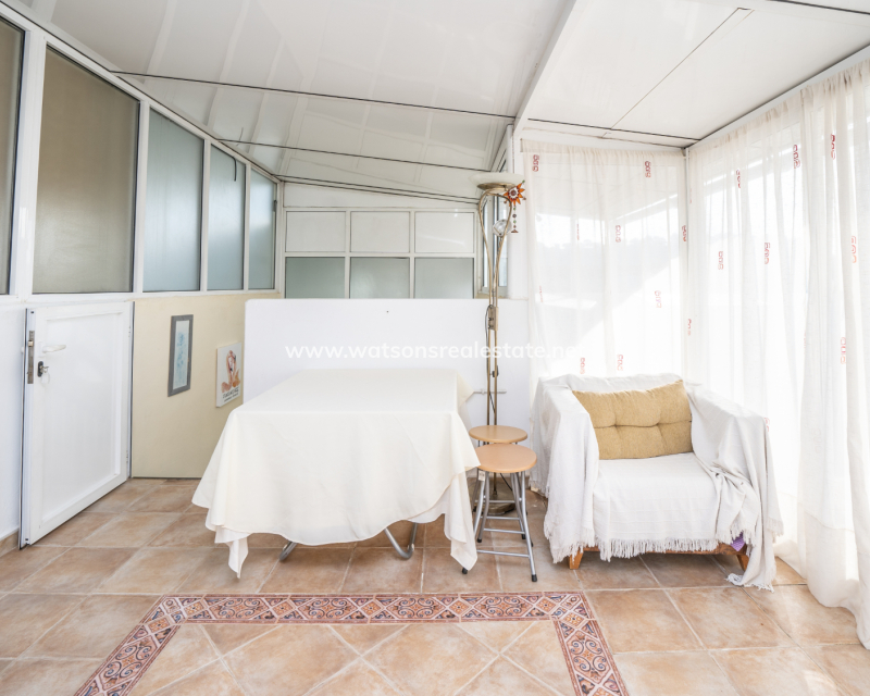 Resale - Quad - Urb. La Marina