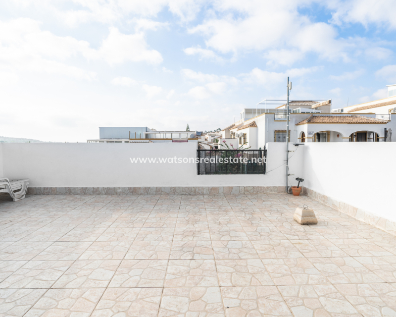 Resale - Quad - Urb. La Marina