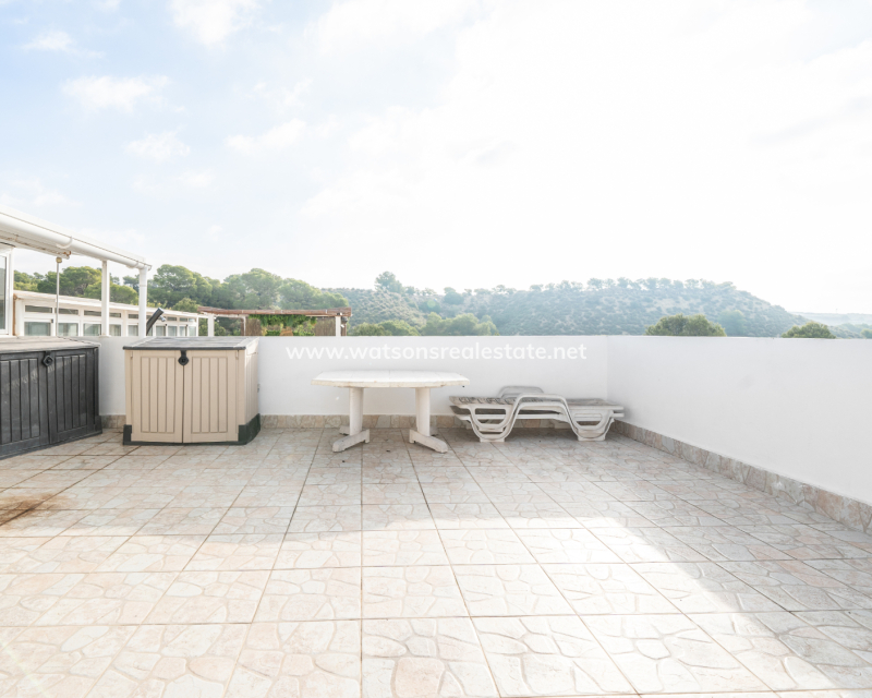 Resale - Quad - Urb. La Marina
