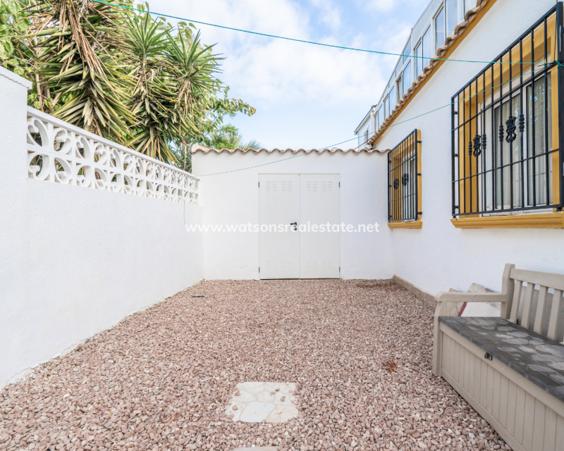 Resale - Quad - Urb. La Marina