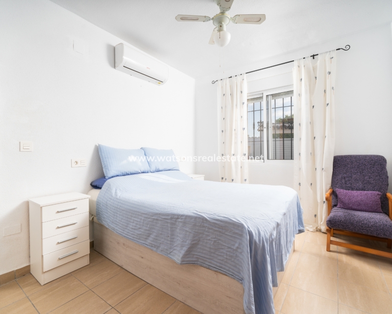 Resale - Quad - Urb. La Marina