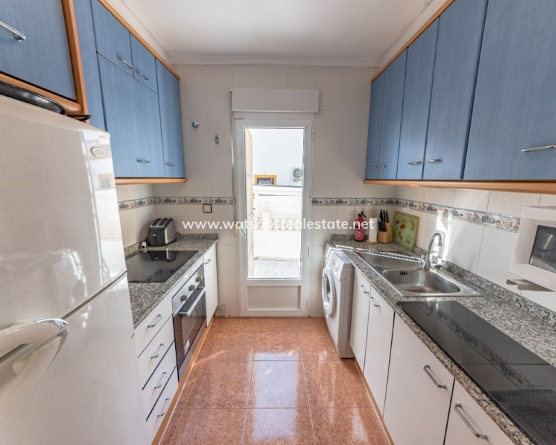 Resale - Quad - Urb. La Marina