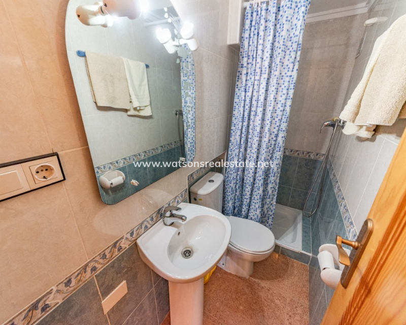 Resale - Quad - Urb. La Marina