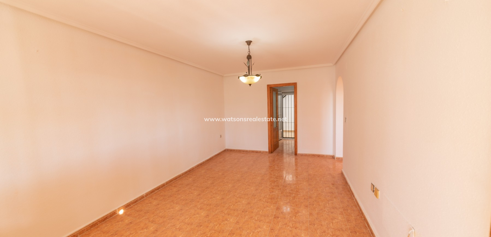 Resale - Quad - Urb. La Marina