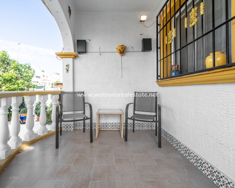 Resale - Quad - Urb. La Marina