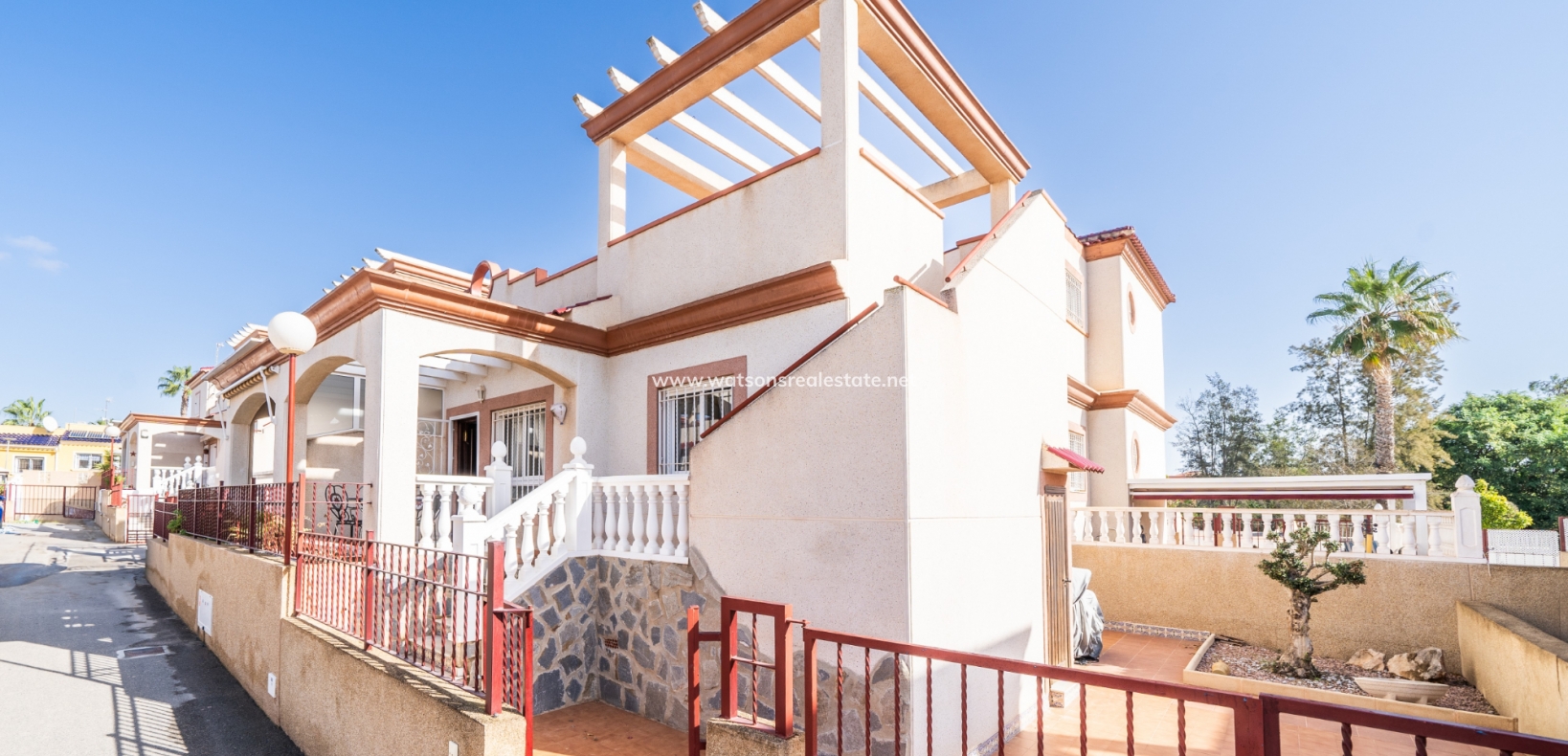 Resale - Quad - Urb. La Marina