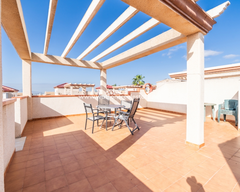 Resale - Quad - Urb. La Marina