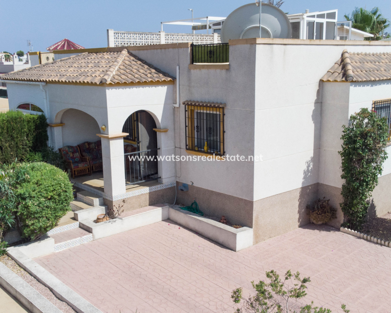 Resale - Quad - Urb. La Marina