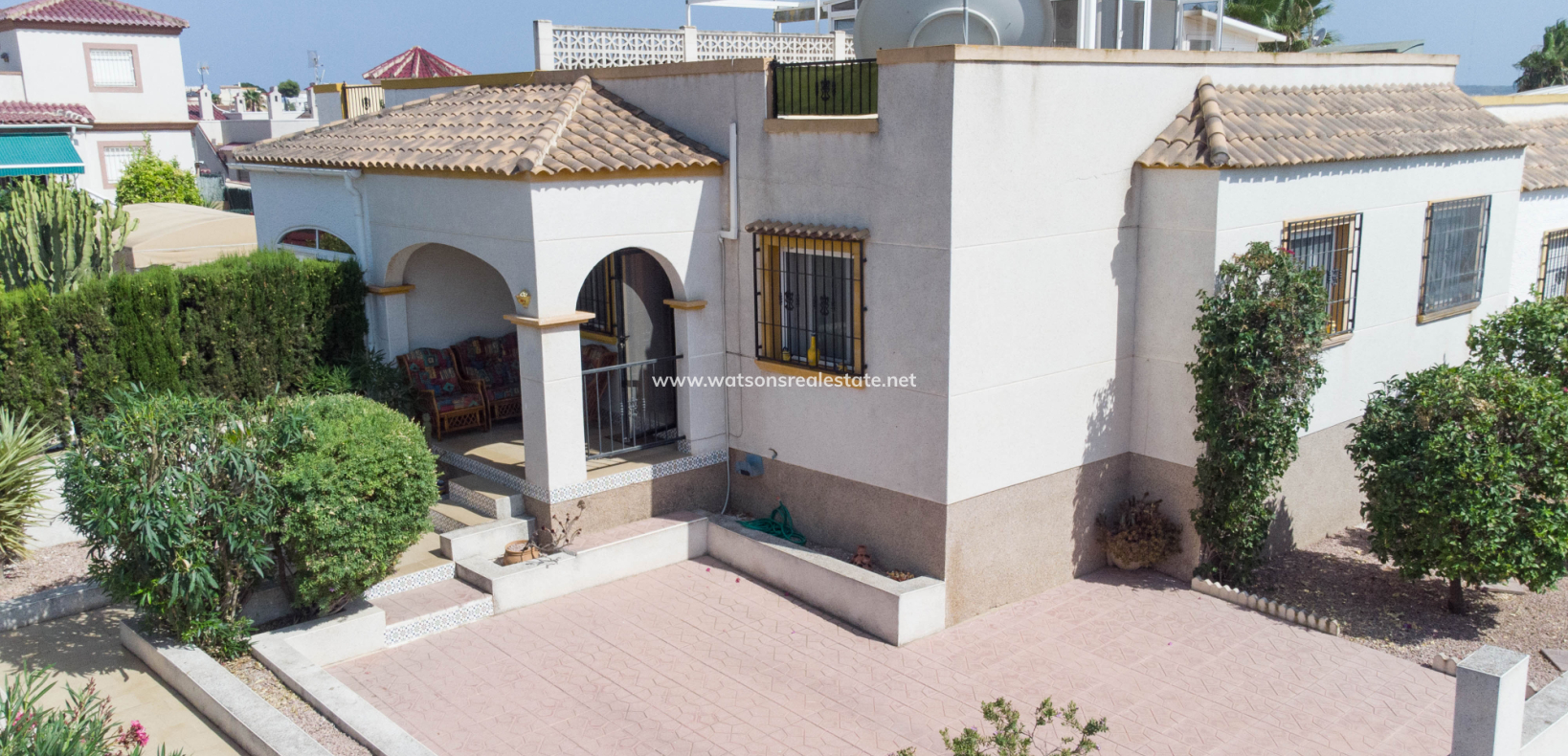 Resale - Quad - Urb. La Marina
