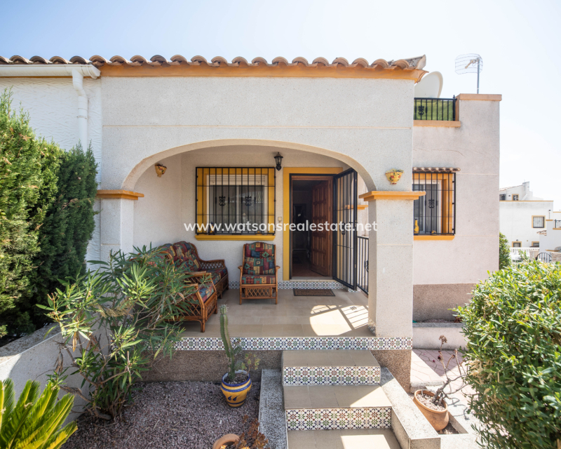 Resale - Quad - Urb. La Marina