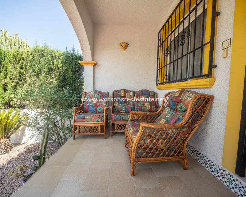Resale - Quad - Urb. La Marina