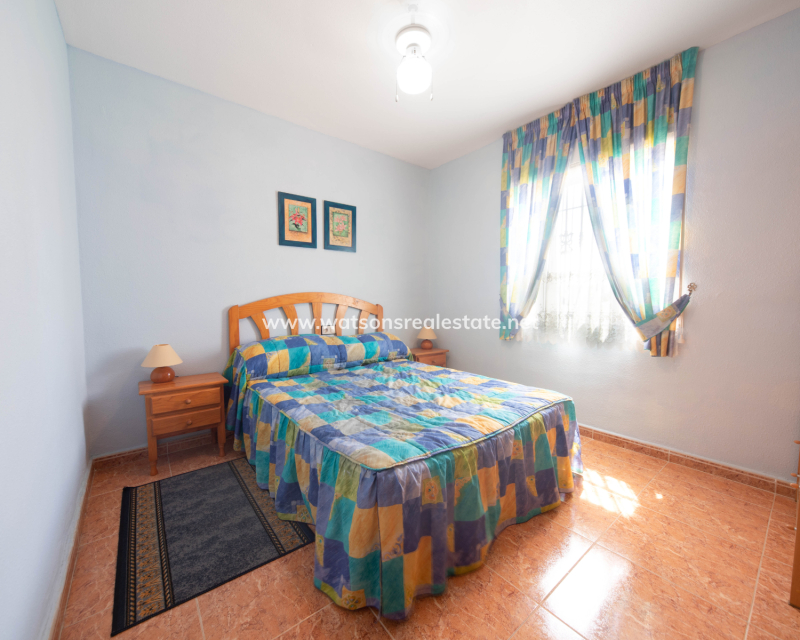 Resale - Quad - Urb. La Marina