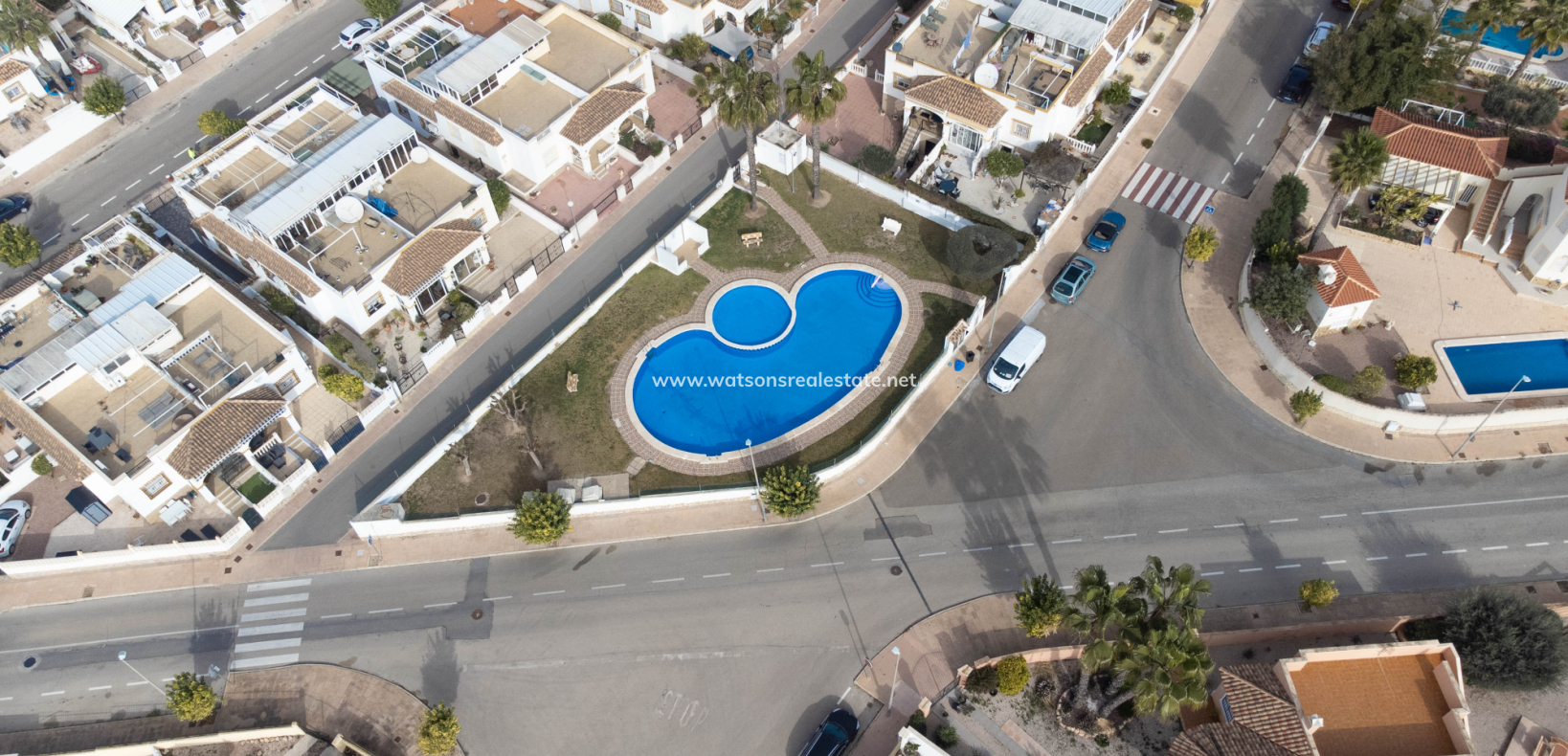 Resale - Quad - Urb. La Marina