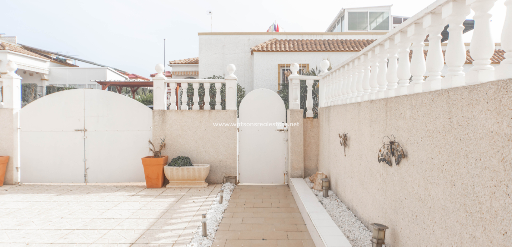 Resale - Quad - Urb. La Marina