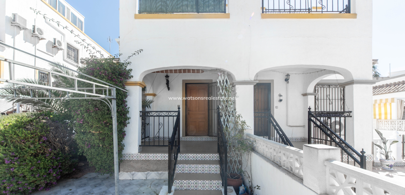Resale - Quad - Urb. La Marina