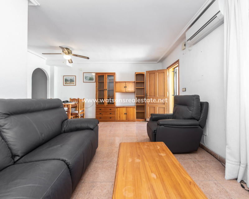 Resale - Quad - Urb. La Marina