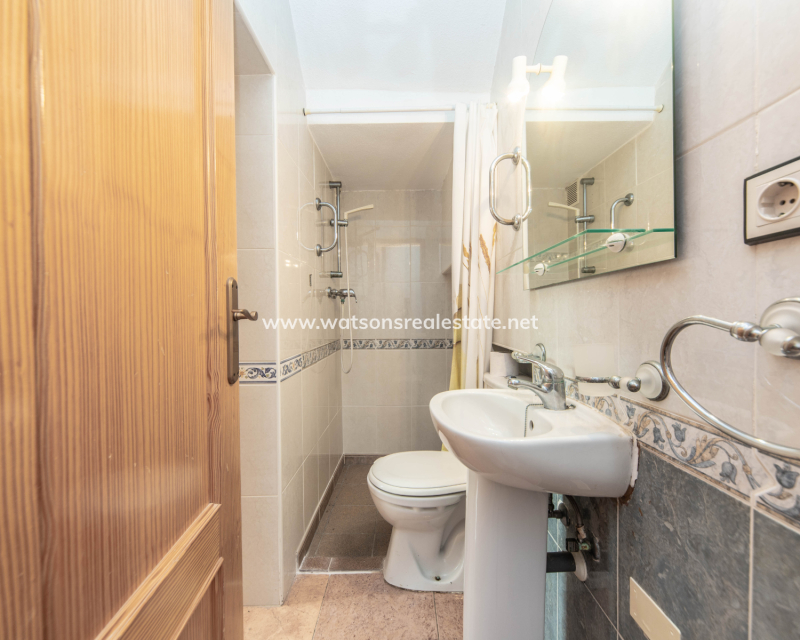 Resale - Quad - Urb. La Marina