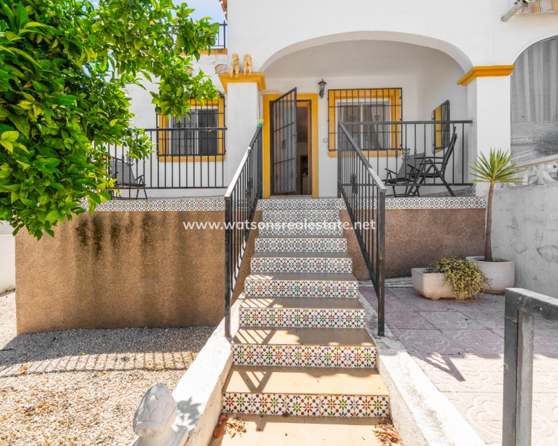 Resale - Quad - Urb. La Marina