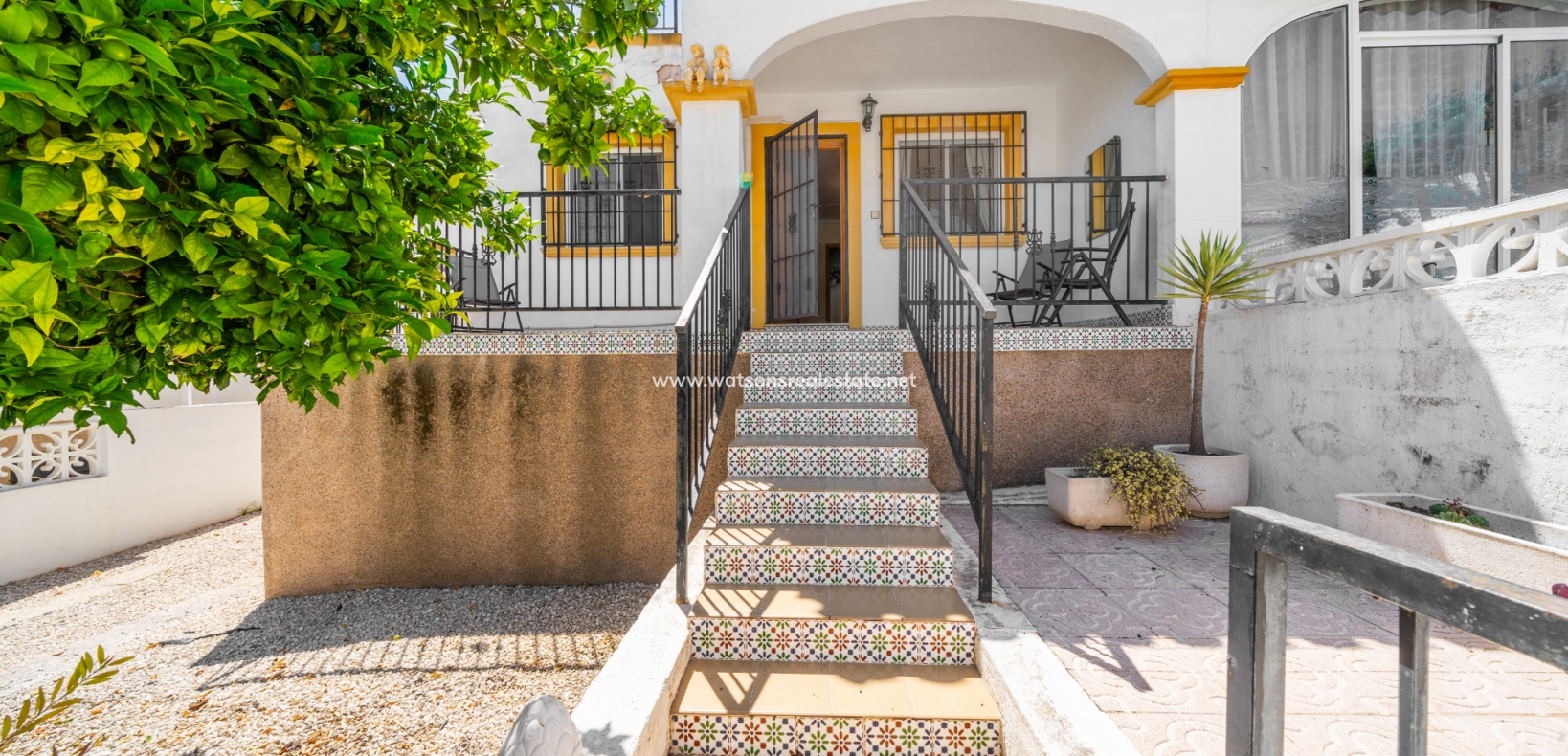 Resale - Quad - Urb. La Marina