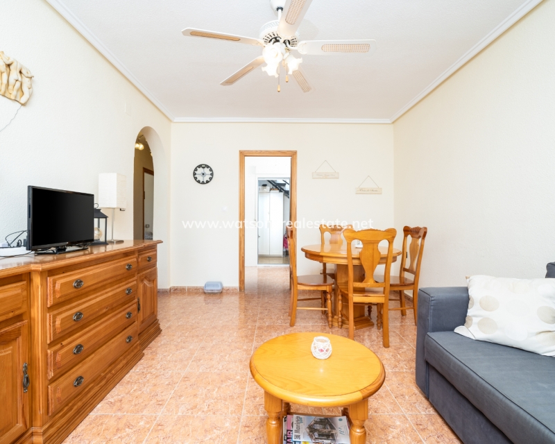 Resale - Quad - Urb. La Marina