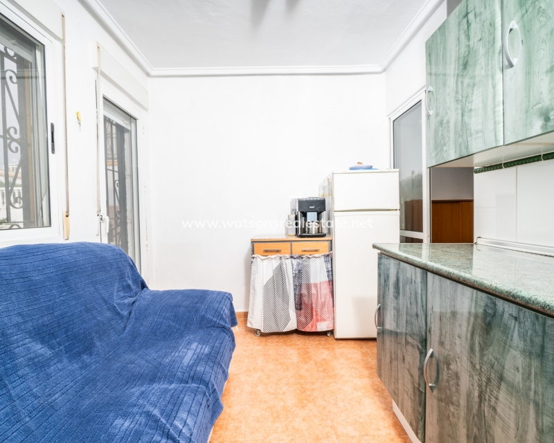 Resale - Quad - Urb. La Marina