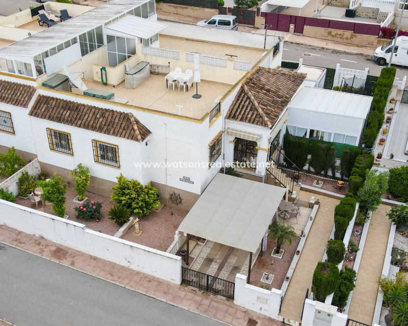 Resale - Quad - Urb. La Marina