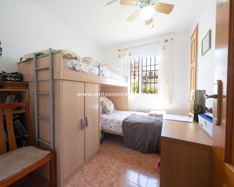 Resale - Quad - Urb. La Marina