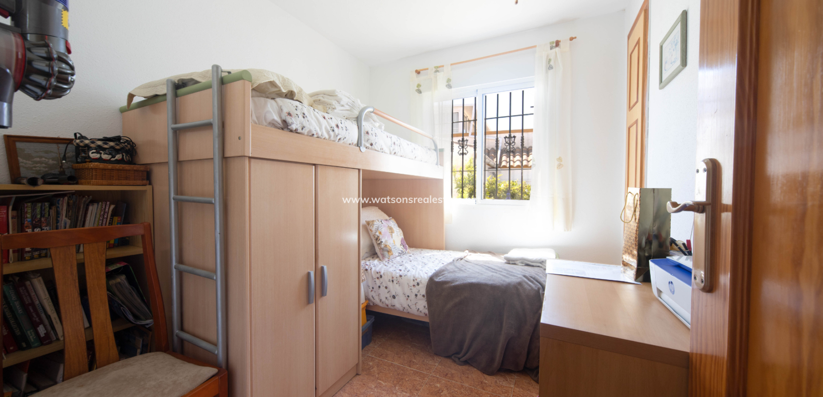 Resale - Quad - Urb. La Marina