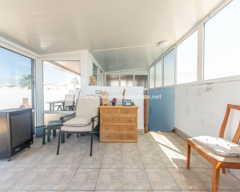 Resale - Quad - Urb. La Marina