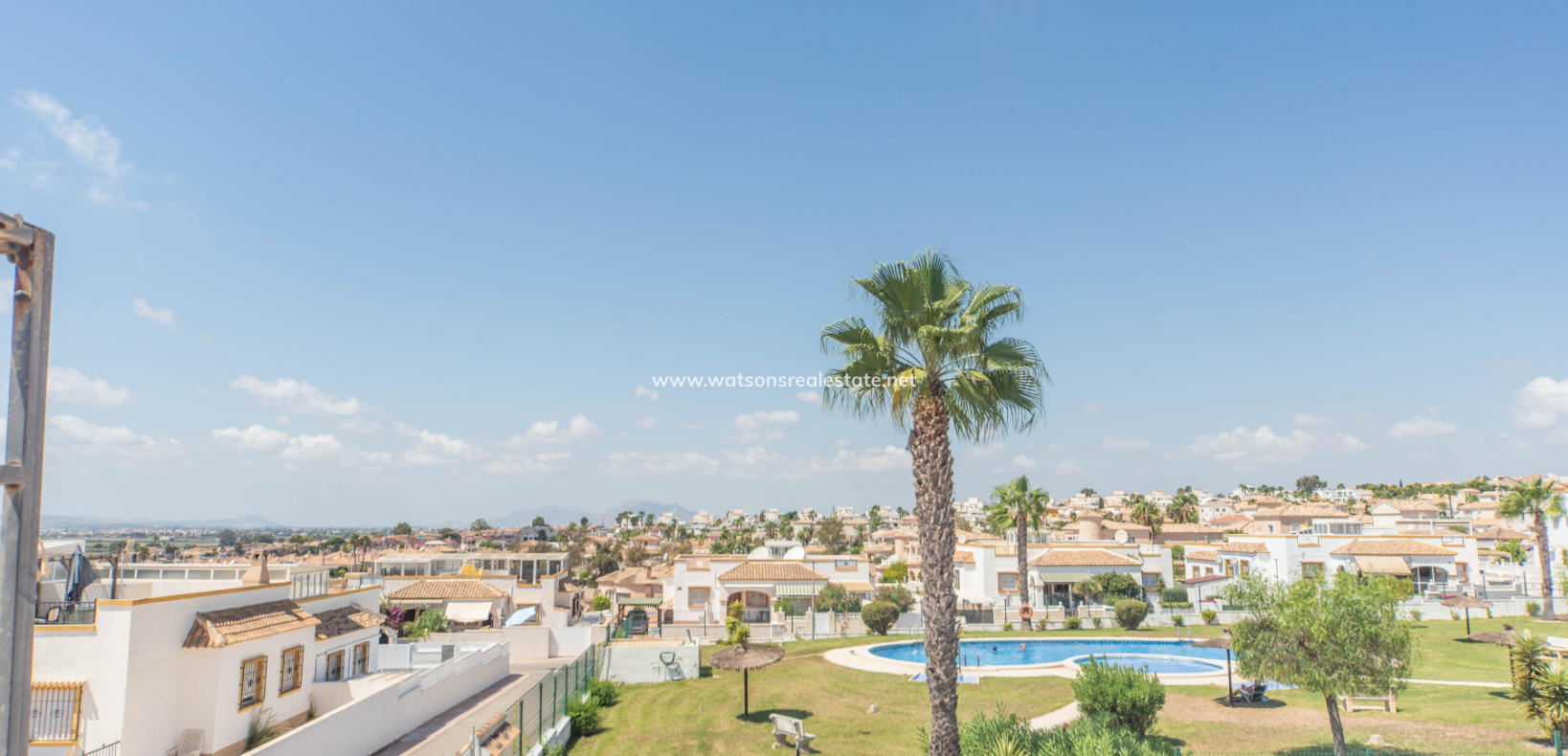 Resale - Quad - Urb. La Marina