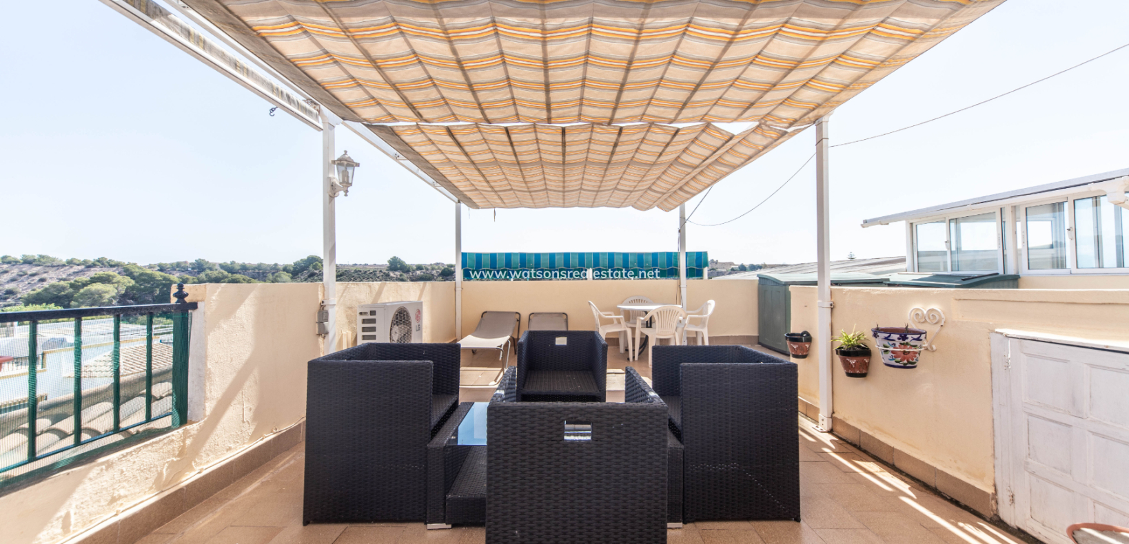 Resale - Quad - Urb. La Marina