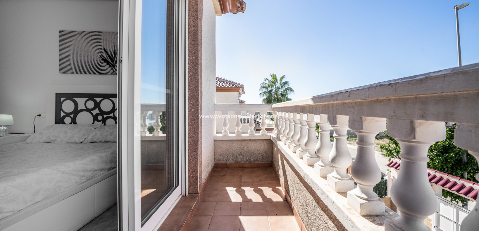 Resale - Quad - Urb. La Marina