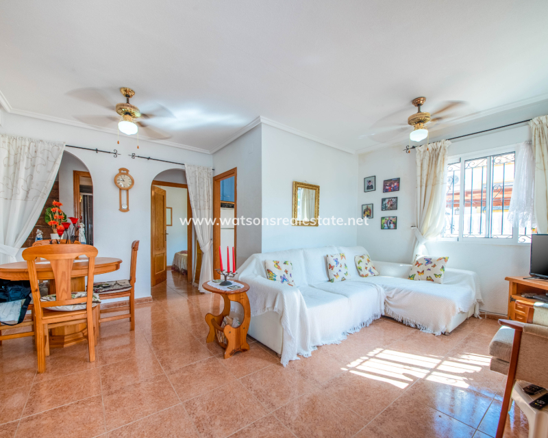 Resale - Quad - Urb. La Marina