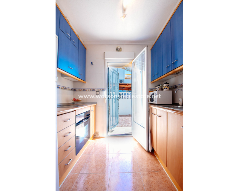 Resale - Quad - Urb. La Marina