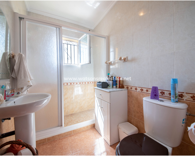 Resale - Quad - Urb. La Marina
