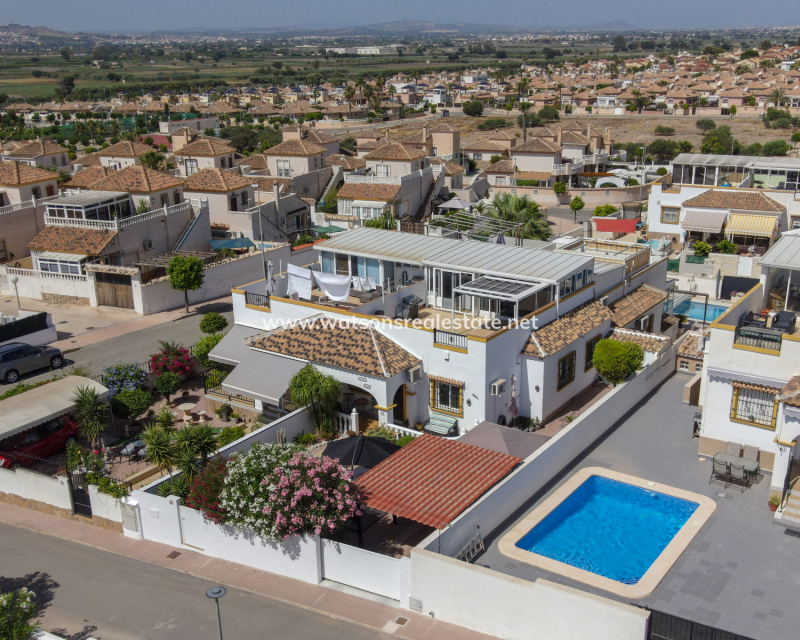 Resale - Quad - Urb. La Marina