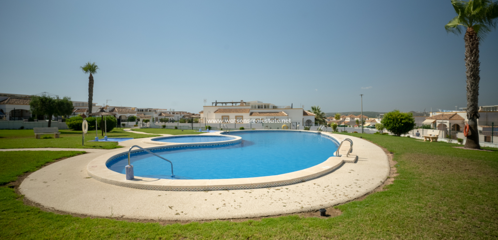 Resale - Quad - Urb. La Marina