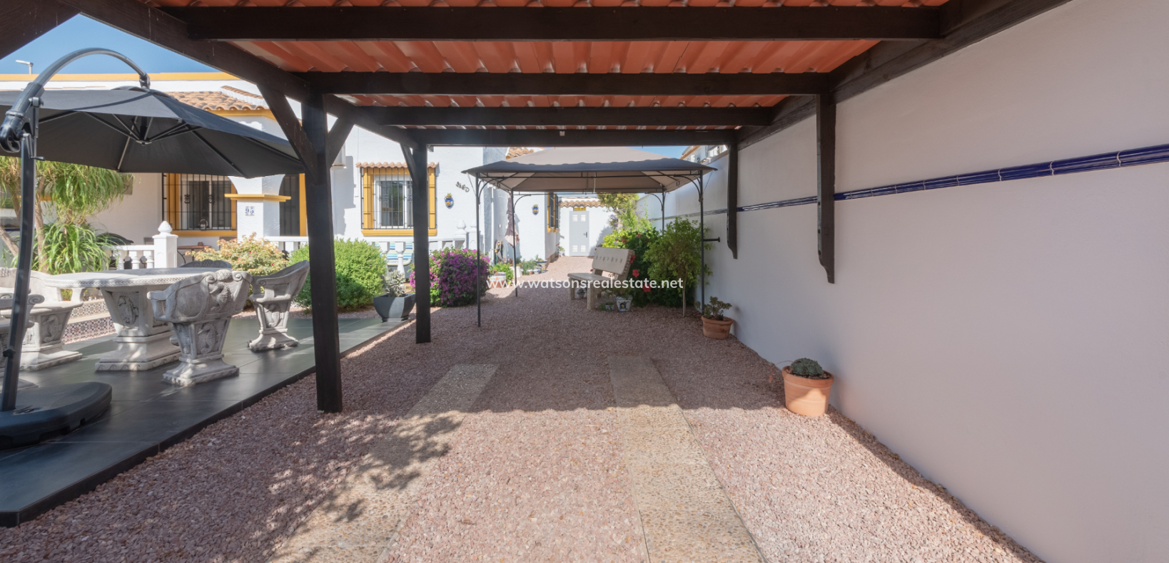 Resale - Quad - Urb. La Marina