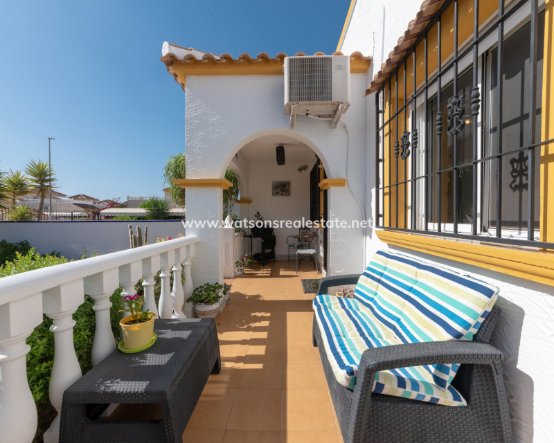 Resale - Quad - Urb. La Marina