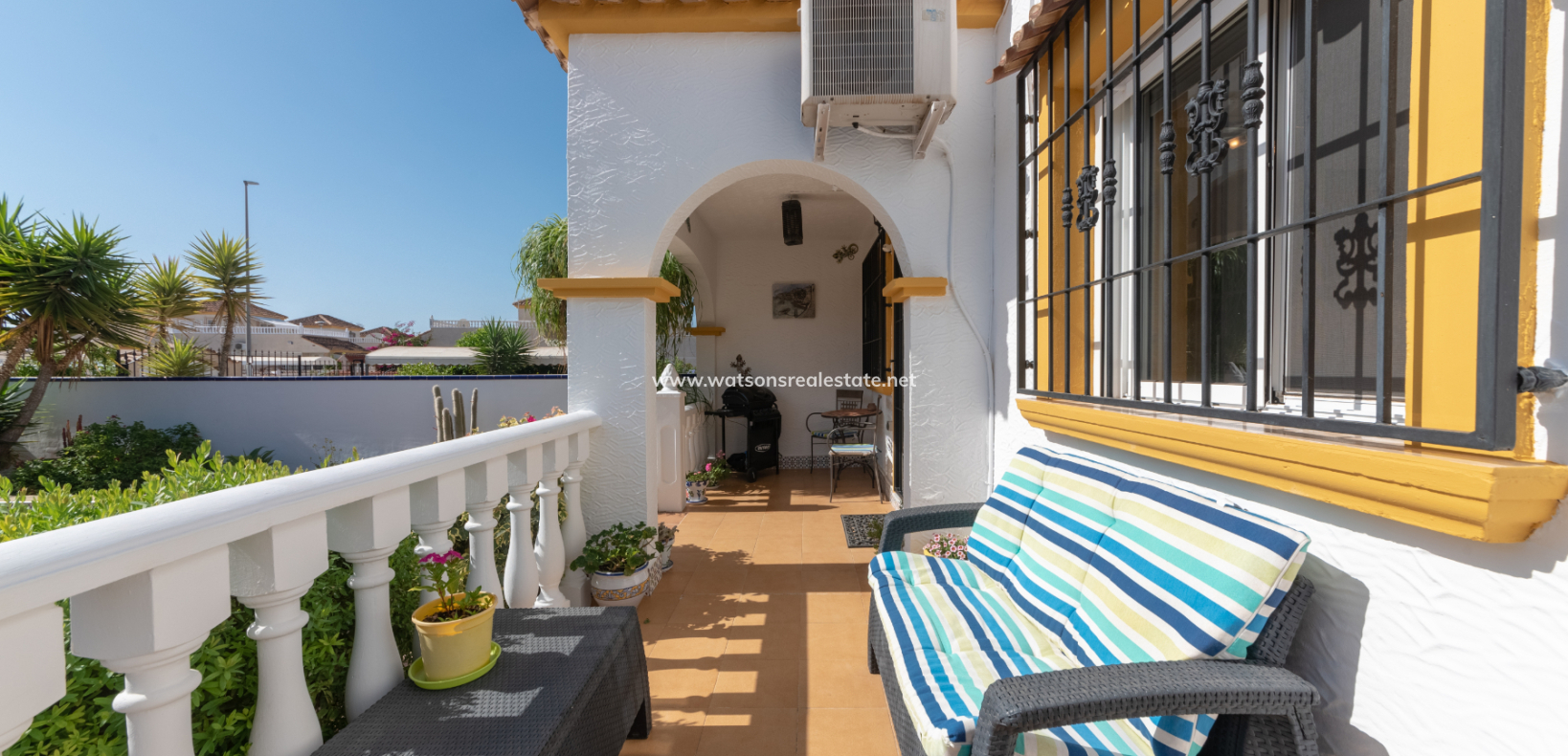 Resale - Quad - Urb. La Marina