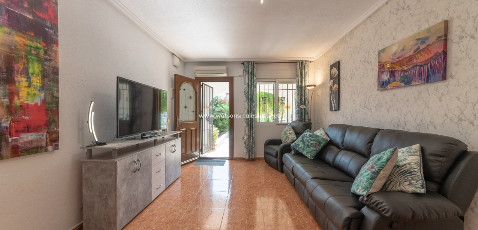 Resale - Quad - Urb. La Marina