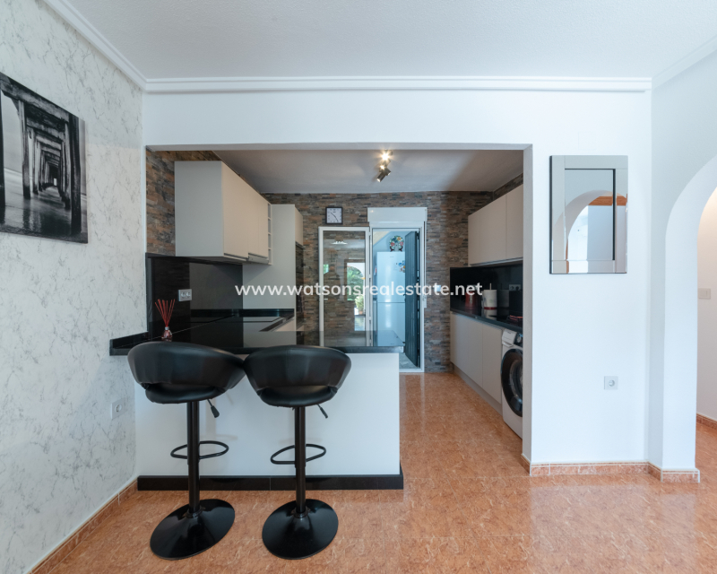 Resale - Quad - Urb. La Marina