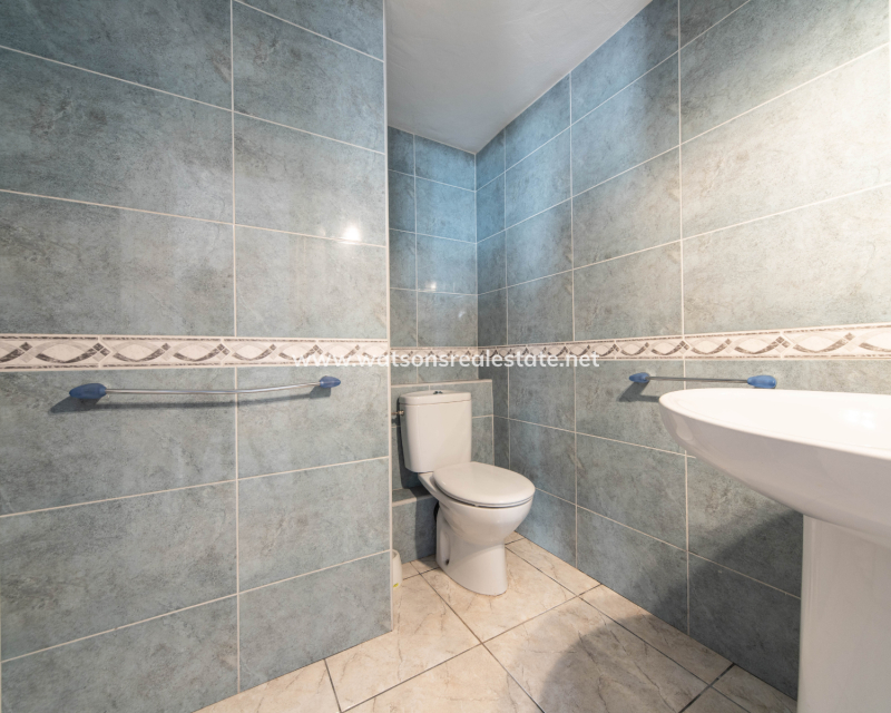 Resale - Quad - Urb. La Marina