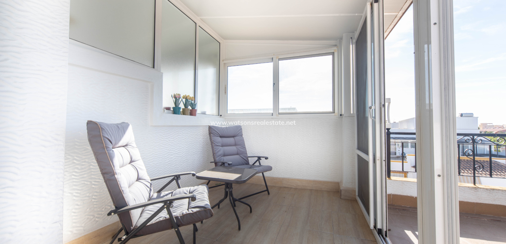 Resale - Quad - Urb. La Marina