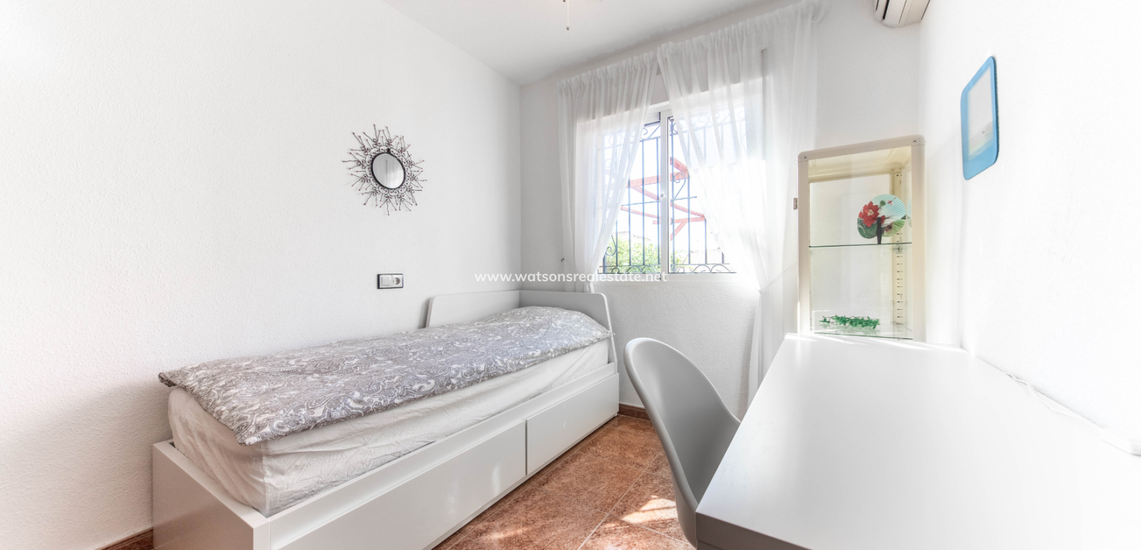 Resale - Quad - Urb. La Marina