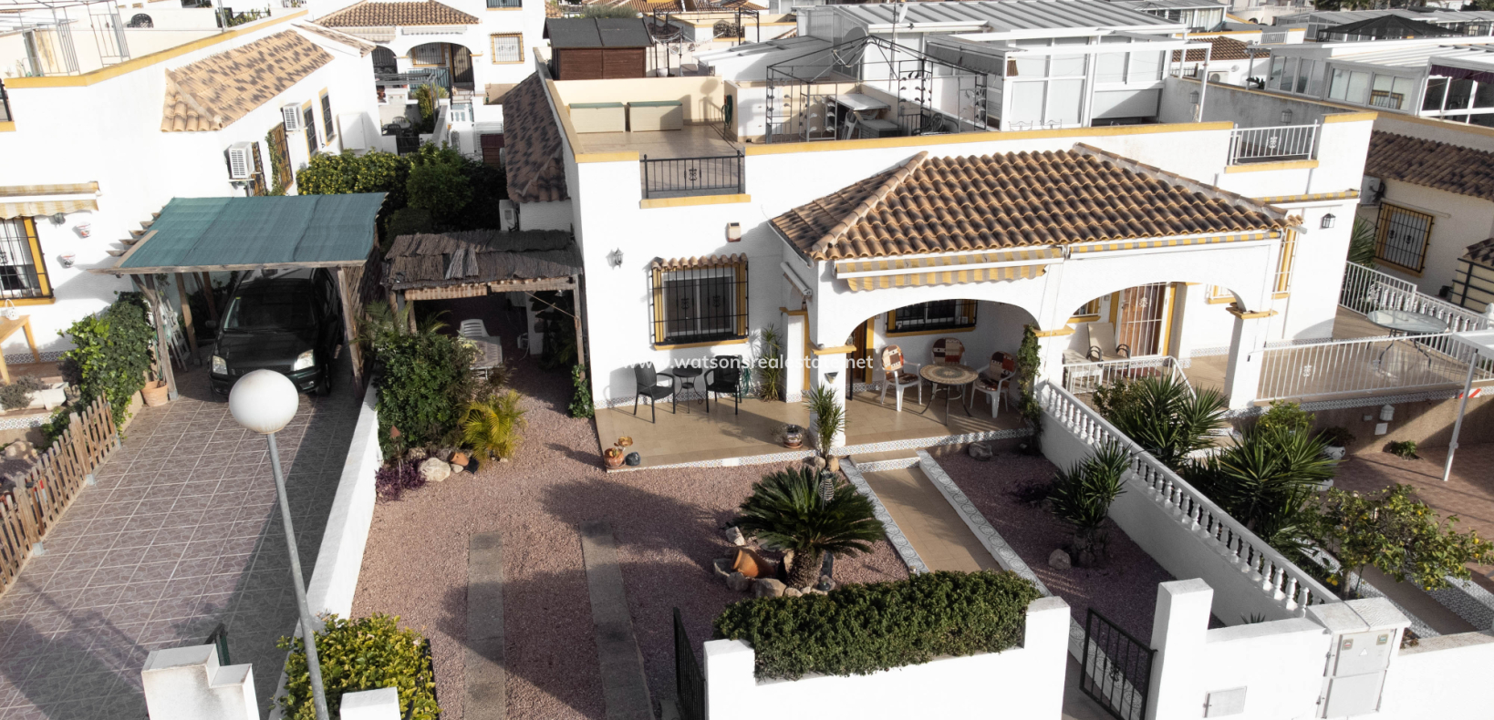 Resale - Quad - Urb. La Marina