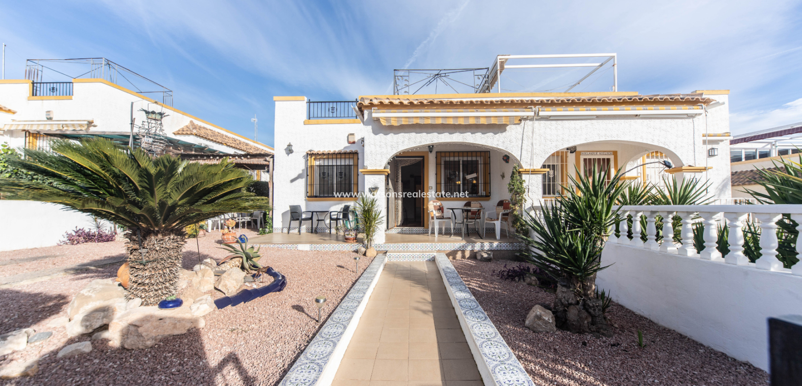 Resale - Quad - Urb. La Marina