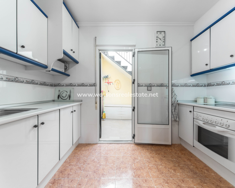 Resale - Quad - Urb. La Marina