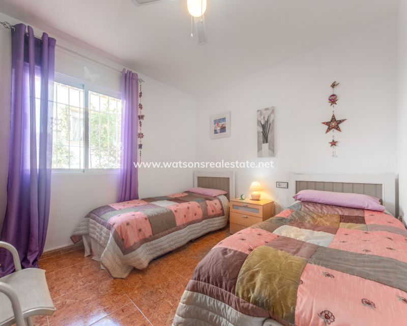 Resale - Quad - Urb. La Marina